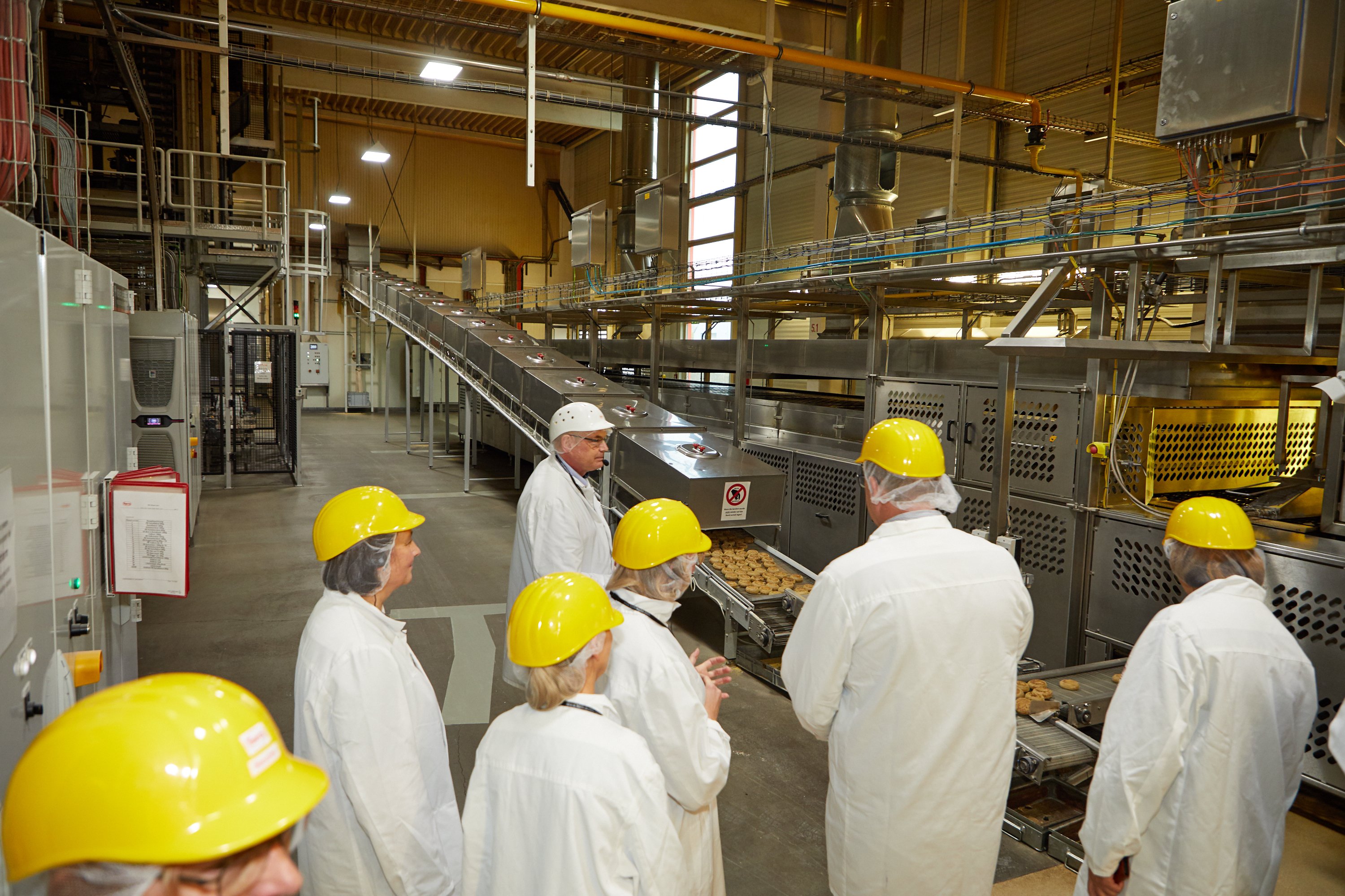 Besichtigung der automatisierten Bäckerei